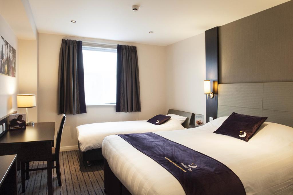 Premier Inn Harlow Kamer foto