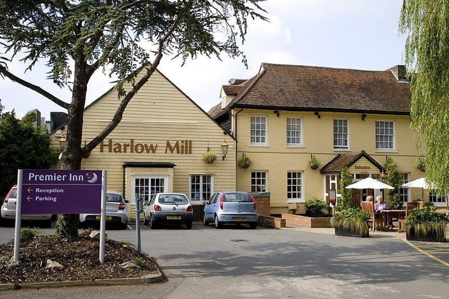 Premier Inn Harlow Buitenkant foto